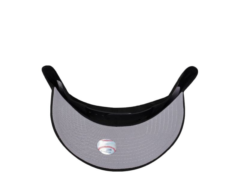 New Era New York Yankees World Series 1999 Liquid Titanium Black Edition 9Forty A Frame