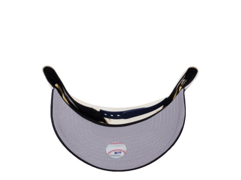 New Era New York Yankees World Series 2000 Chrome Two Tone 9Forty A Frame