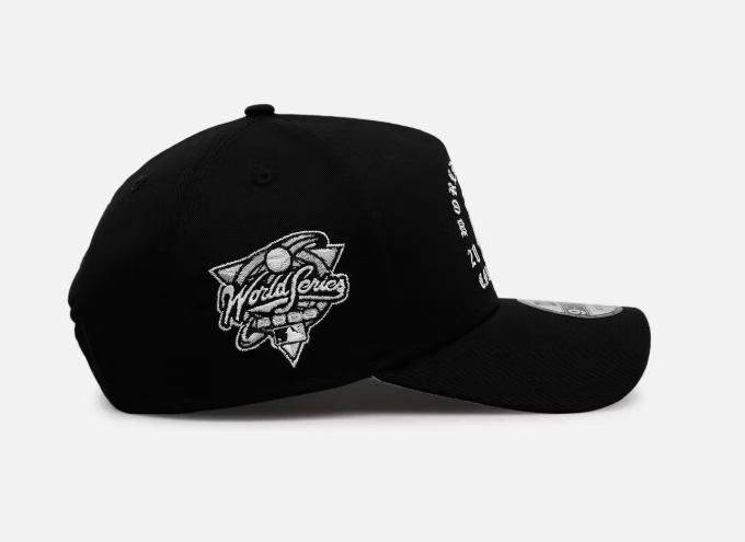 New Era De Los New York Yankees 'Gothic Arch 2.0' 9FORTY